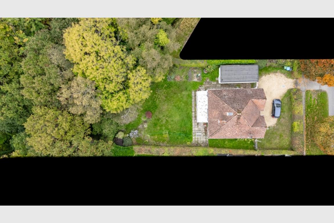 Image: 20 Gravel Hill Wimborne Dorset Merley