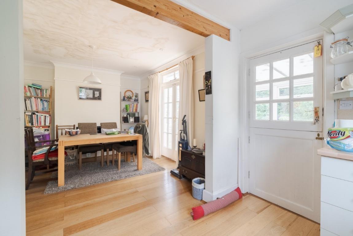 Image: 6 Gravel Hill Wimborne Dorset Merley