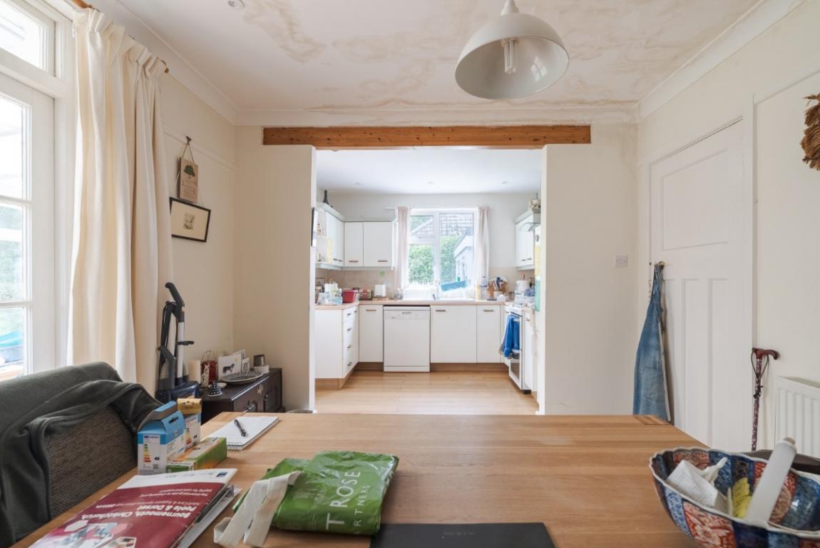 Image: 7 Gravel Hill Wimborne Dorset Merley