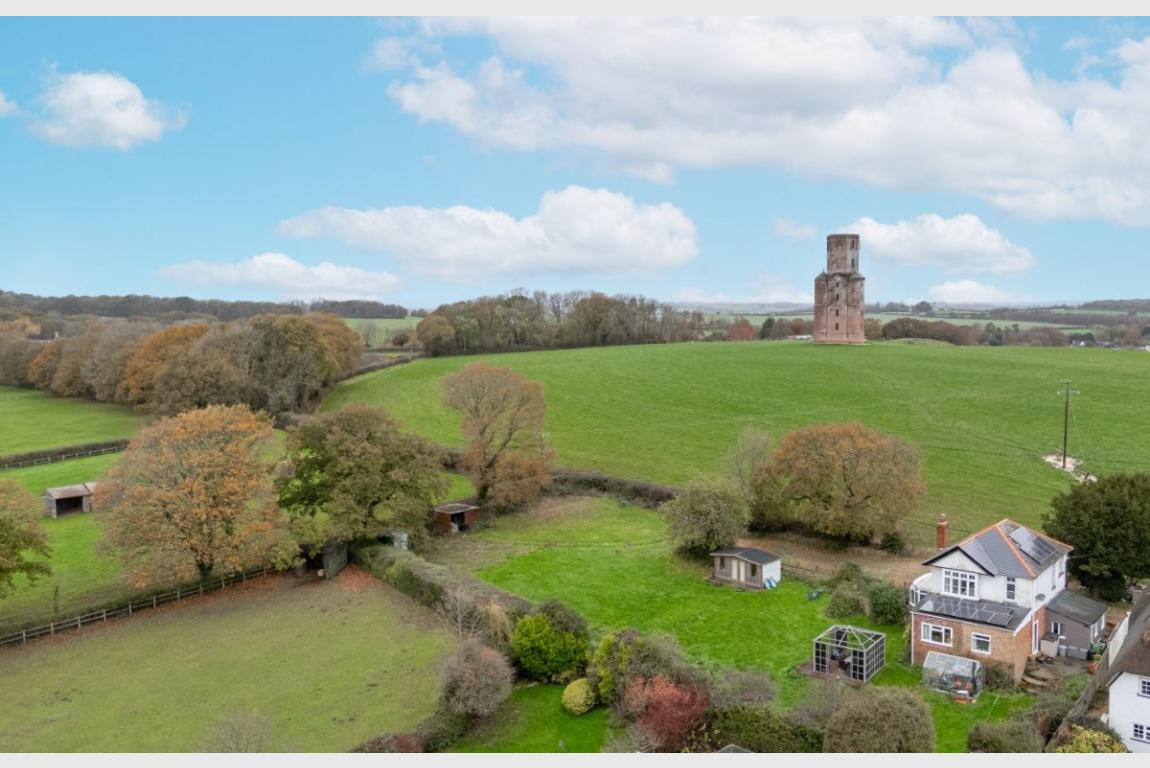 Image: 24 Batchelors Lane Wimborne Dorset Holtwood