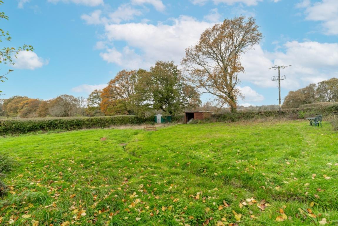 Image: 19 Batchelors Lane Wimborne Dorset Holtwood