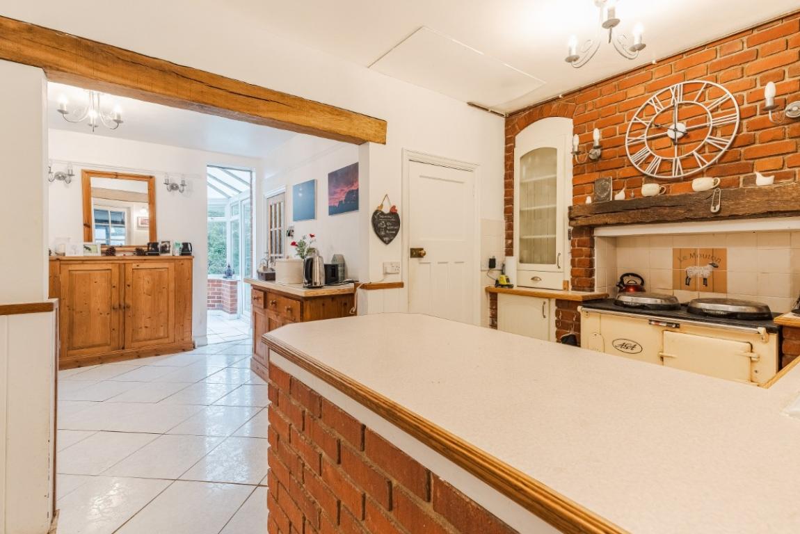 Image: 10 Batchelors Lane Wimborne Dorset Holtwood