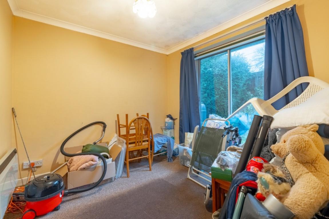 Image: 9 Gorse Road Wimborne Dorset Corfe Mullen