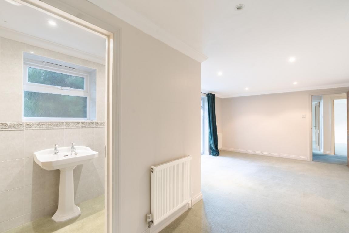 Image: 15 Winterborne Zelston Blandford Forum Dorset Winterborne Zelston