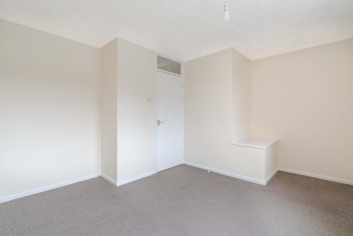 Image: 9 Bridle Way Wimborne Dorset Colehill