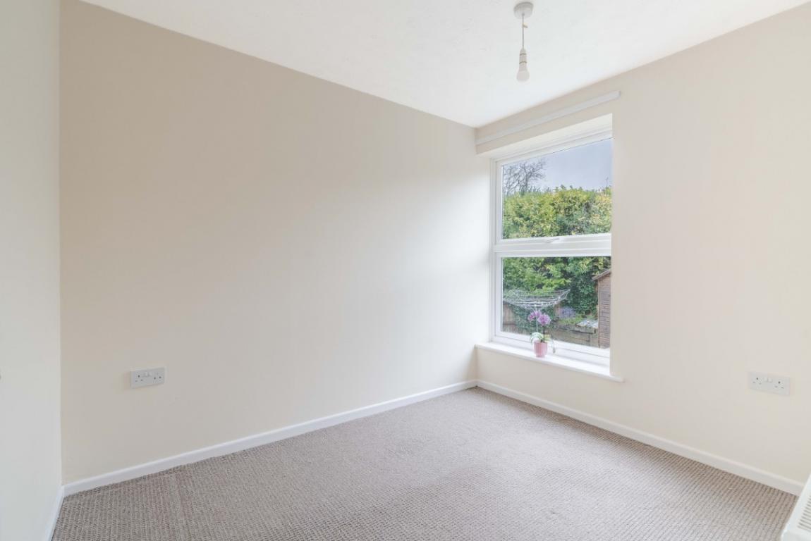 Image: 10 Bridle Way Wimborne Dorset Colehill