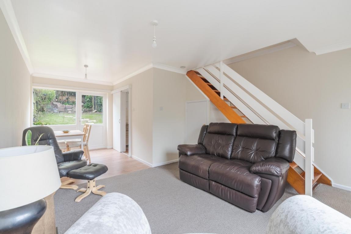 Image: 5 Bridle Way Wimborne Dorset Colehill