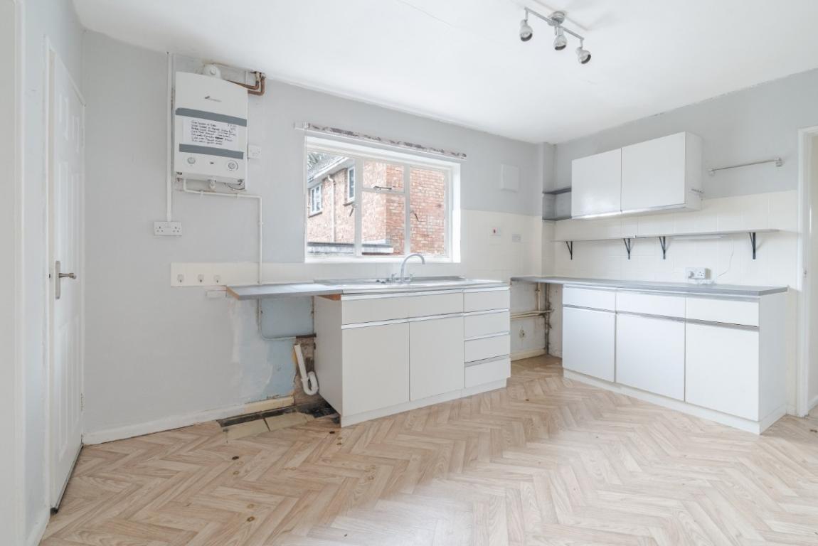 Image: 8 Culverhayes Close Wimborne Dorset Wimborne