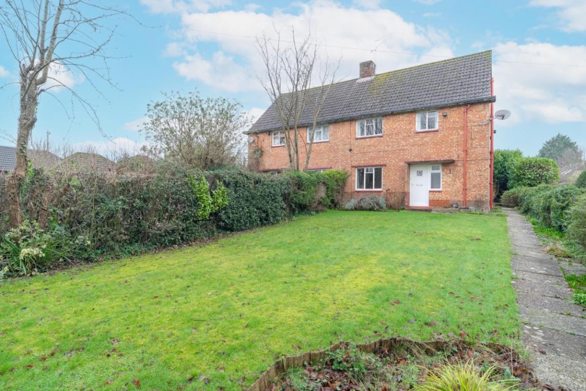 Image: 1 Culverhayes Close Wimborne Dorset Wimborne