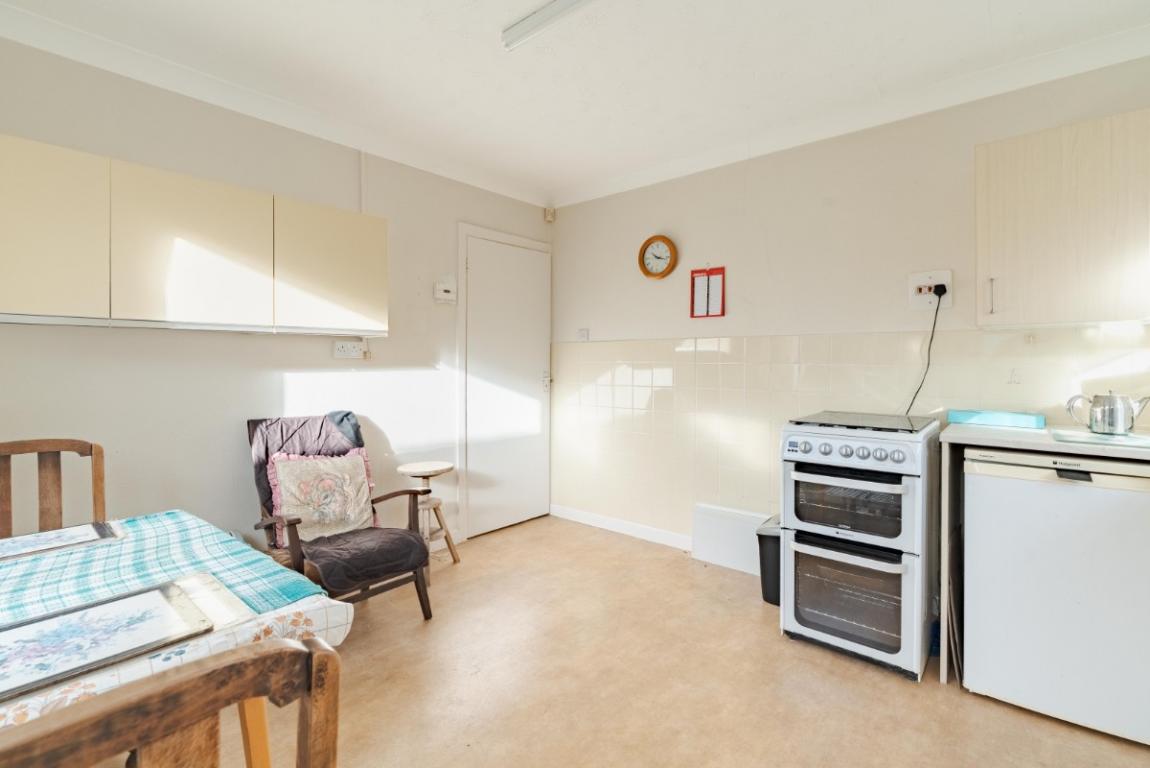 Image: 3 Leigh Road Wimborne Dorset Wimborne