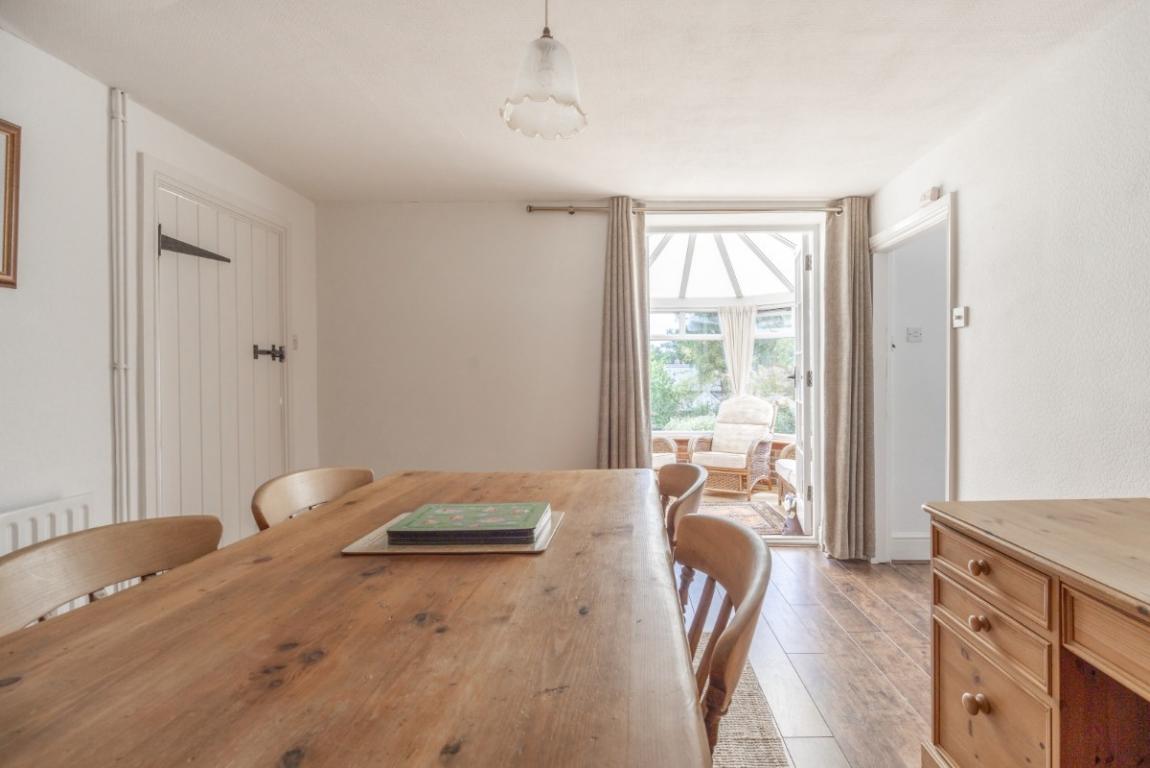 Image: 7 Furzehill Wimborne Dorset Furzehill