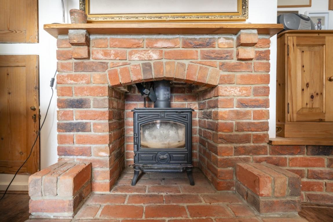 Image: 8 Furzehill Wimborne Dorset Furzehill