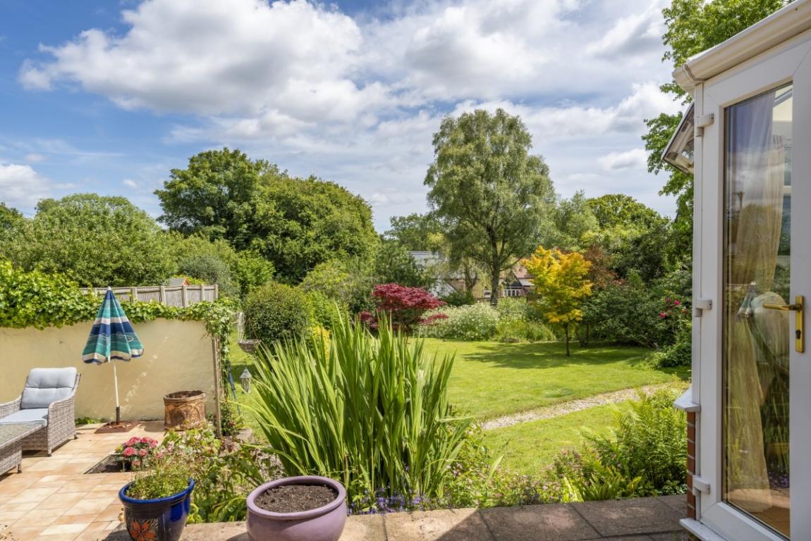 Image: 29 Furzehill Wimborne Dorset Furzehill