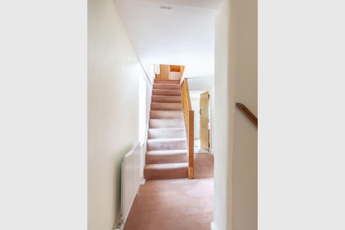 Image: 20 Furzehill Wimborne Dorset Furzehill