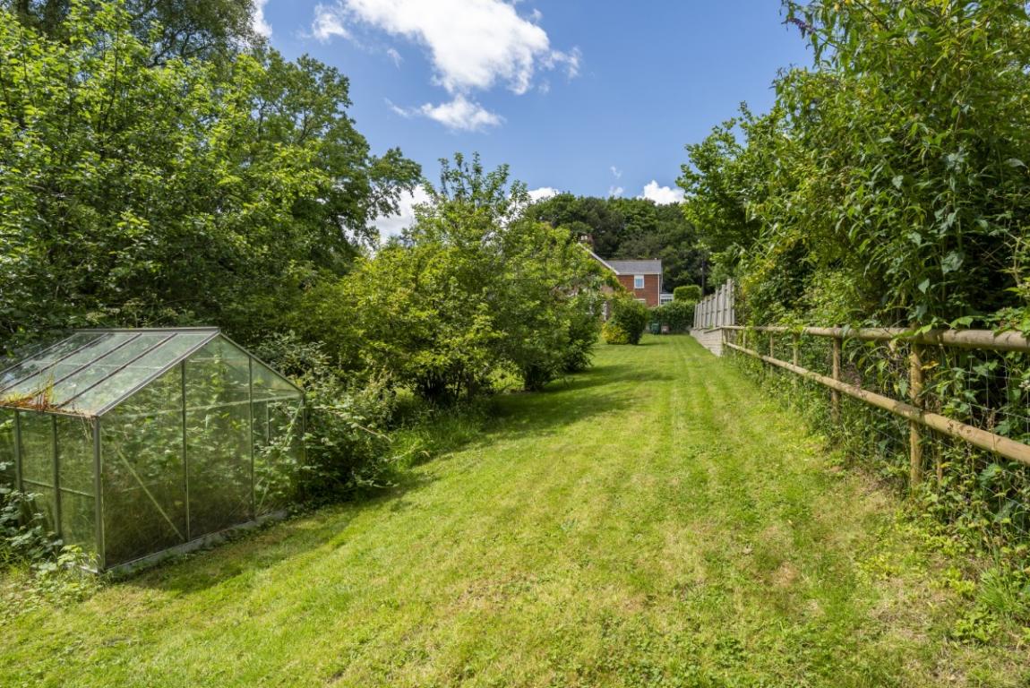 Image: 33 Furzehill Wimborne Dorset Furzehill