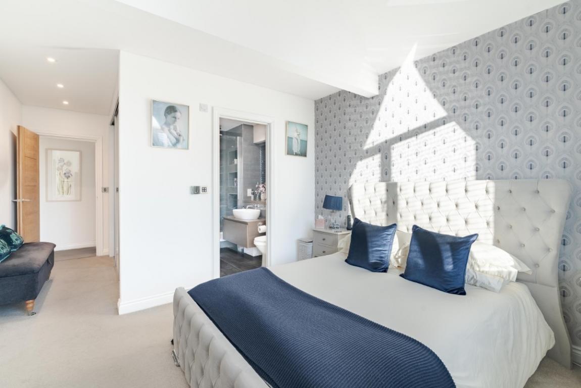 Image: 14 Ivy Road Wimborne Dorset Wimborne