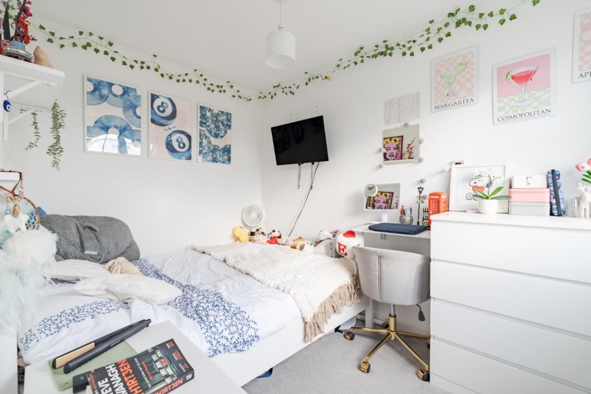 Image: 12 Acres Close Wimborne Dorset Wimborne