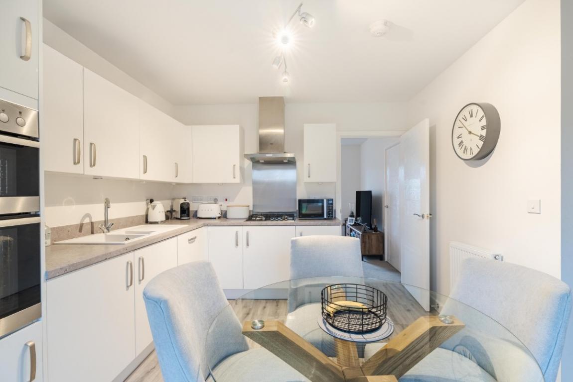 Image: 6 Acres Close Wimborne Dorset Wimborne