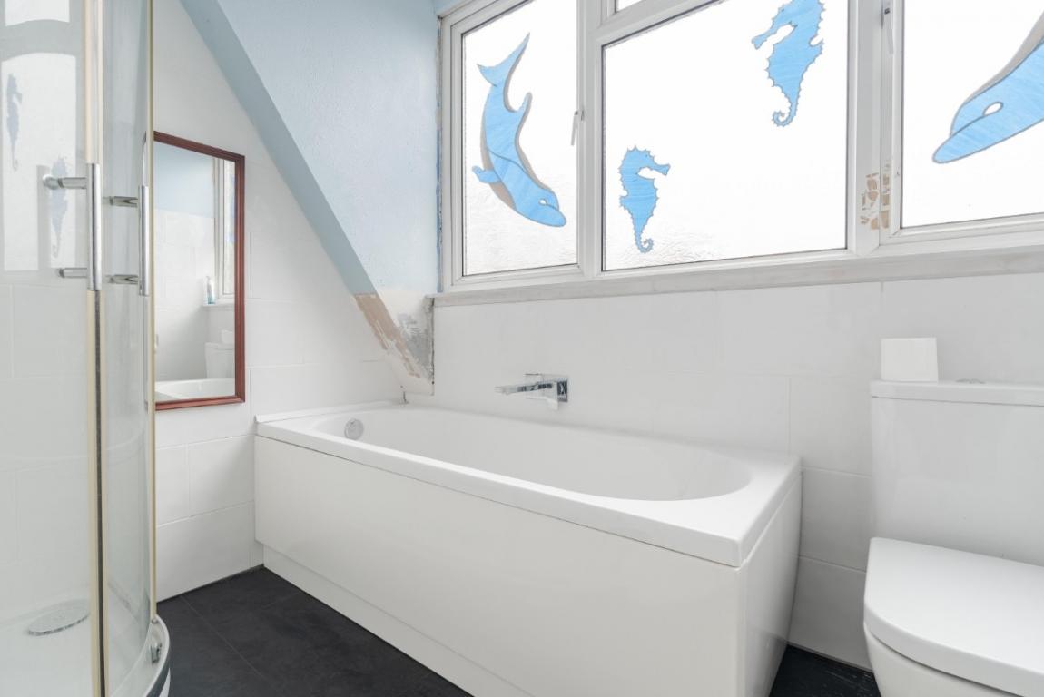 Image: 24 Highfield Road Wimborne Dorset Corfe Mullen