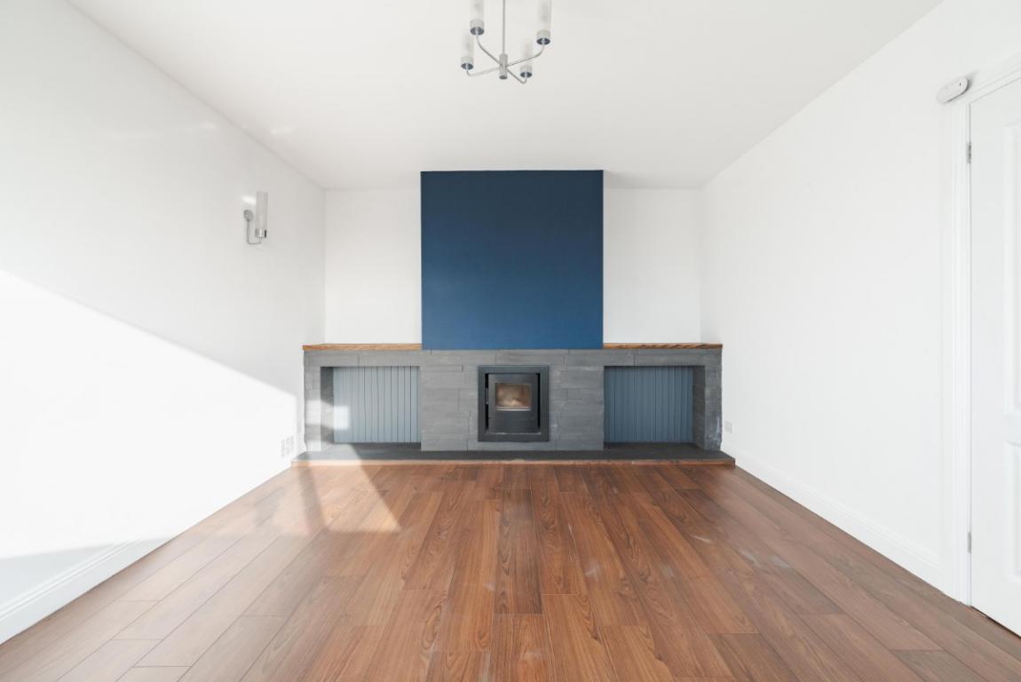 Image: 2 Lawns Close Wimborne Dorset Colehill