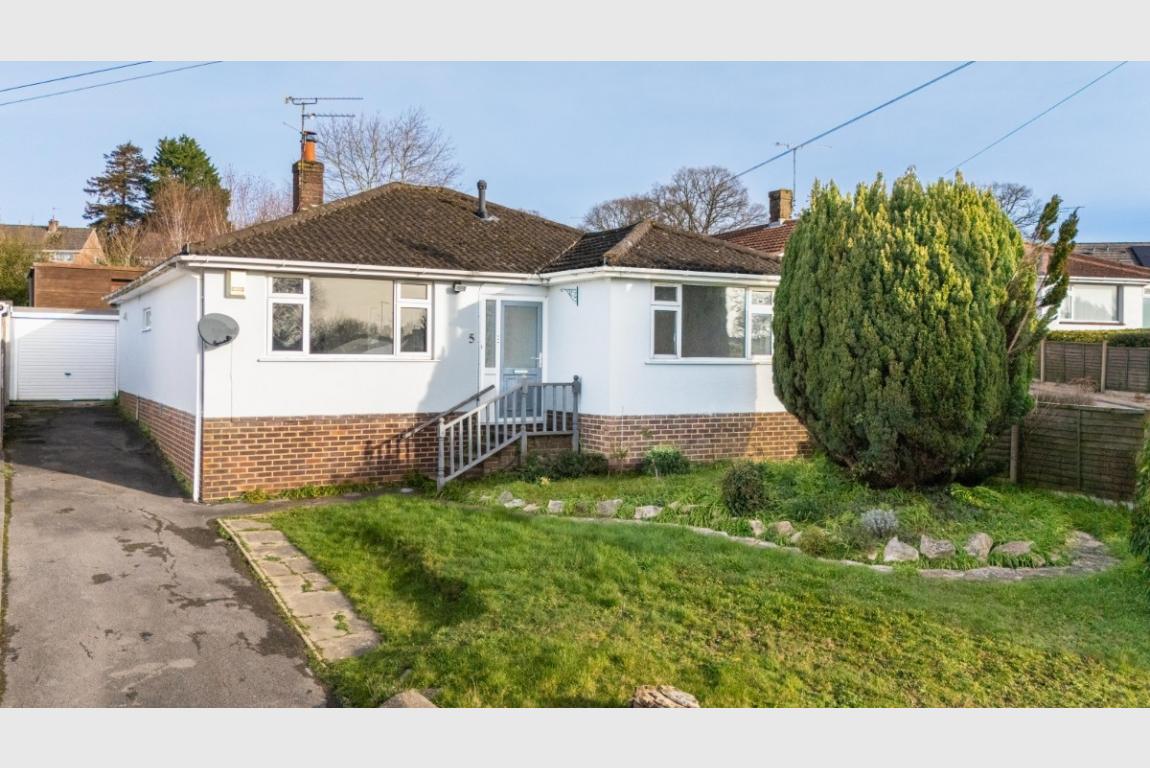 Image: 1 Lawns Close Wimborne Dorset Colehill