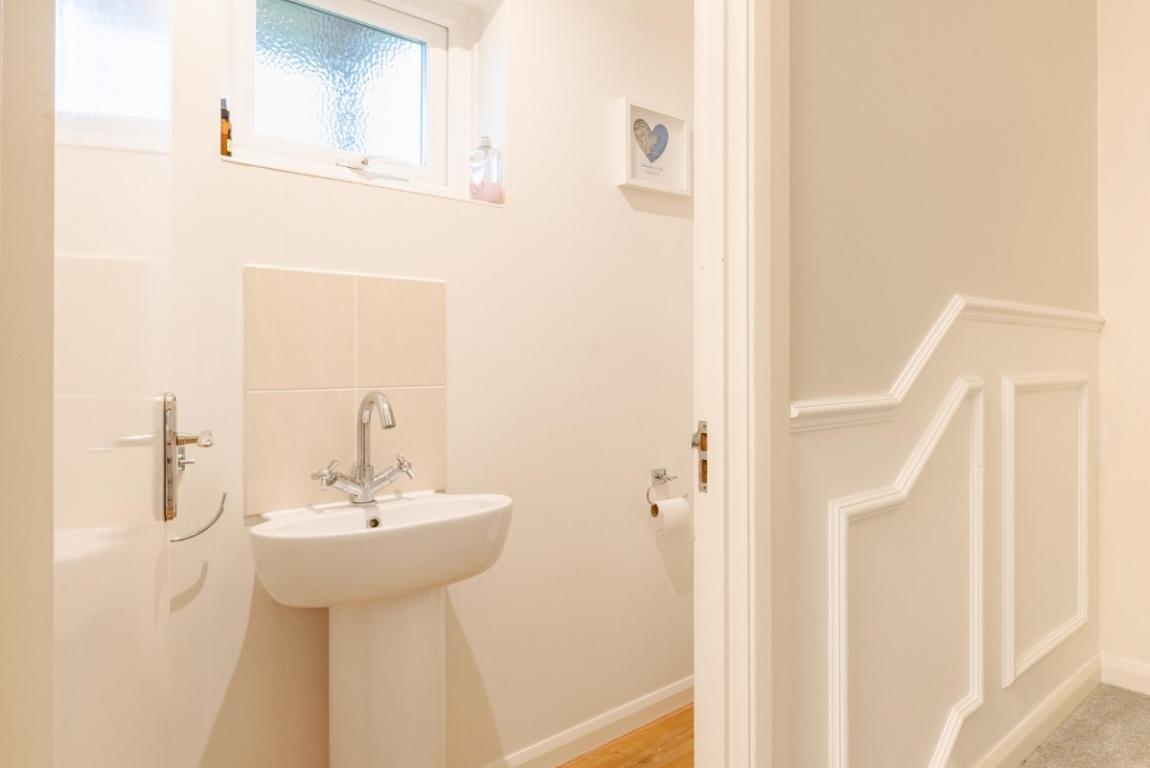 Image: 16 Charborough Close Poole Dorset Lytchett Matravers