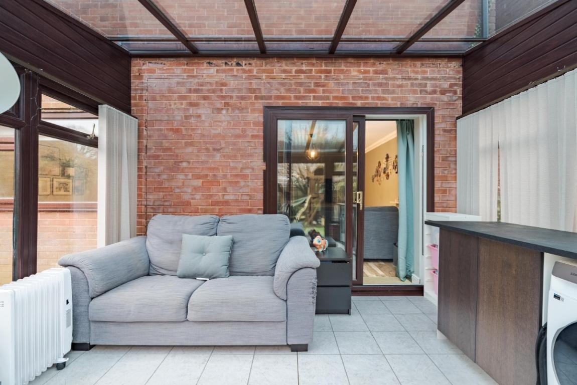 Image: 13 Charborough Close Poole Dorset Lytchett Matravers