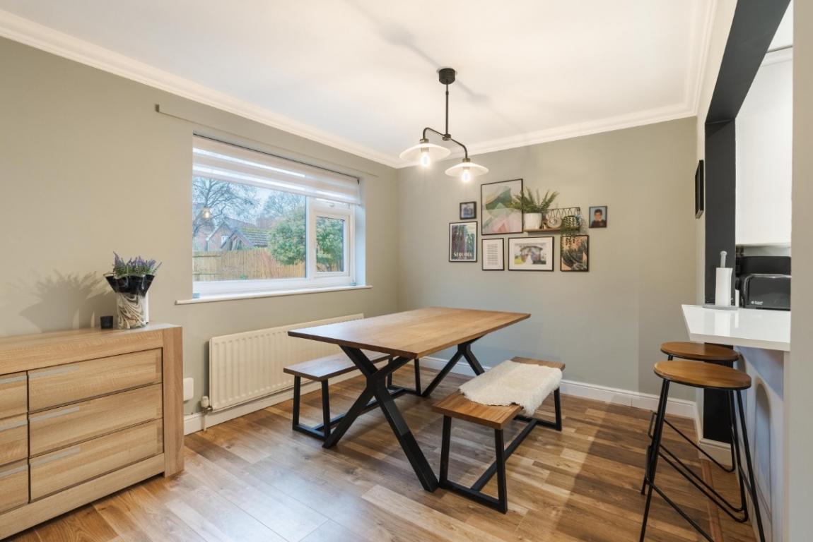 Image: 5 Charborough Close Poole Dorset Lytchett Matravers