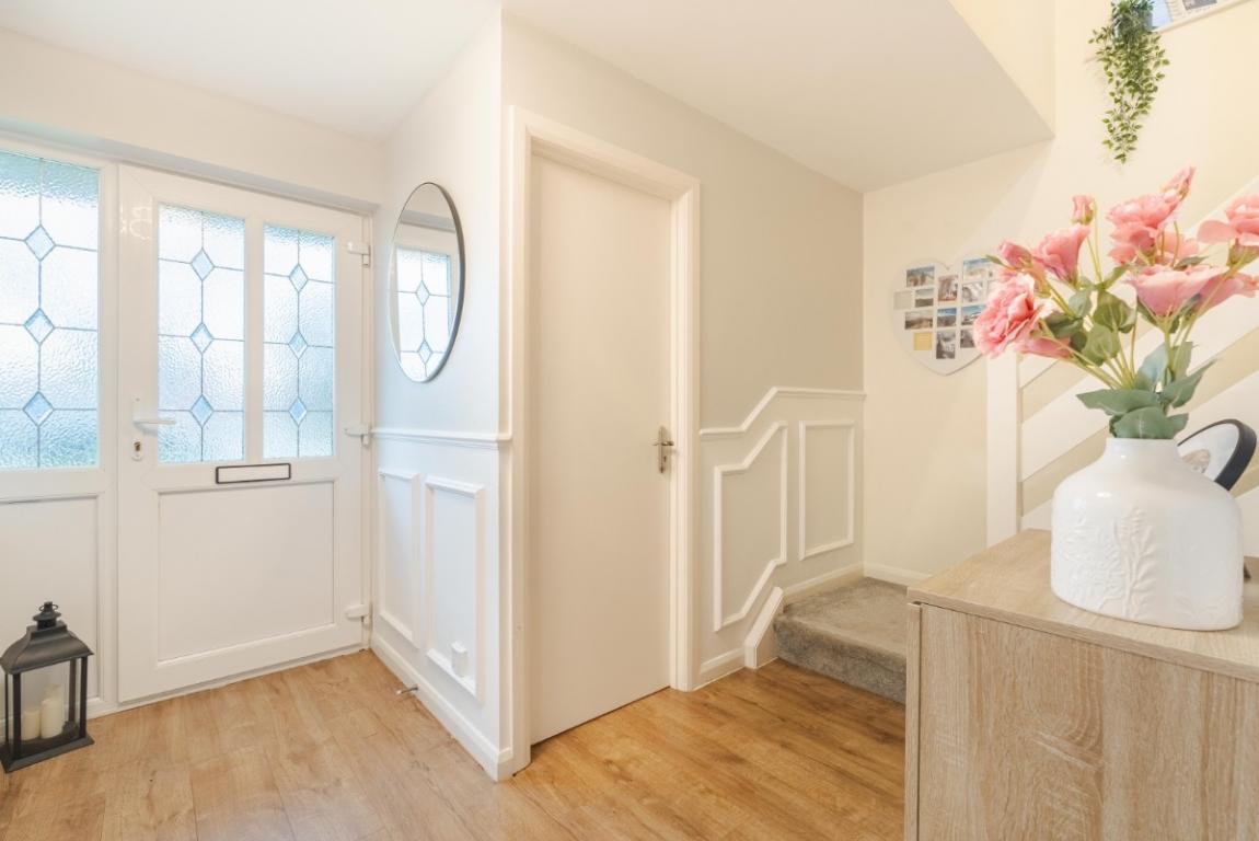 Image: 14 Charborough Close Poole Dorset Lytchett Matravers