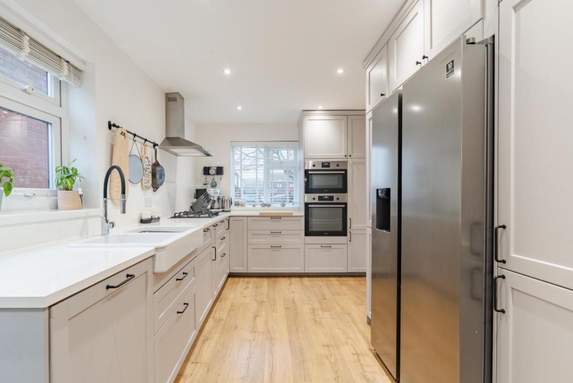 Image: 3 Charborough Close Poole Dorset Lytchett Matravers