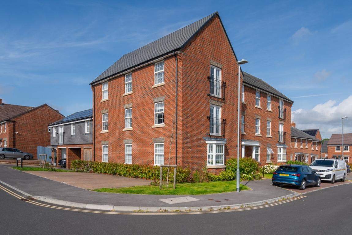 Image: 1 Beaumaris Road Bournemouth Dorset Bearwood