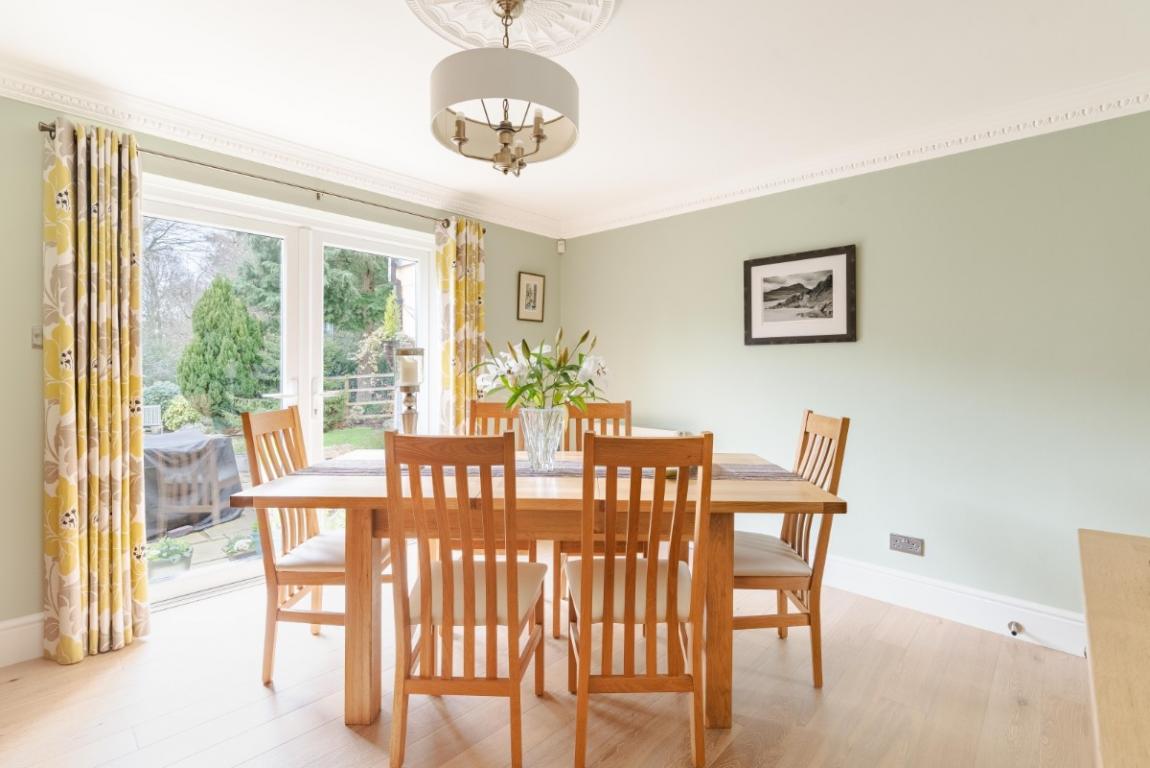 Image: 6 Queens Copse Lane Wimborne Dorset Holtwood