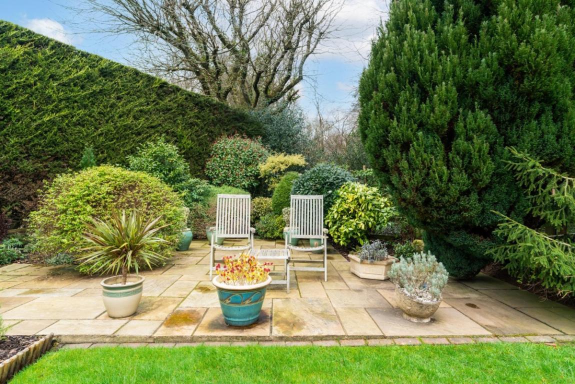 Image: 33 Queens Copse Lane Wimborne Dorset Holtwood