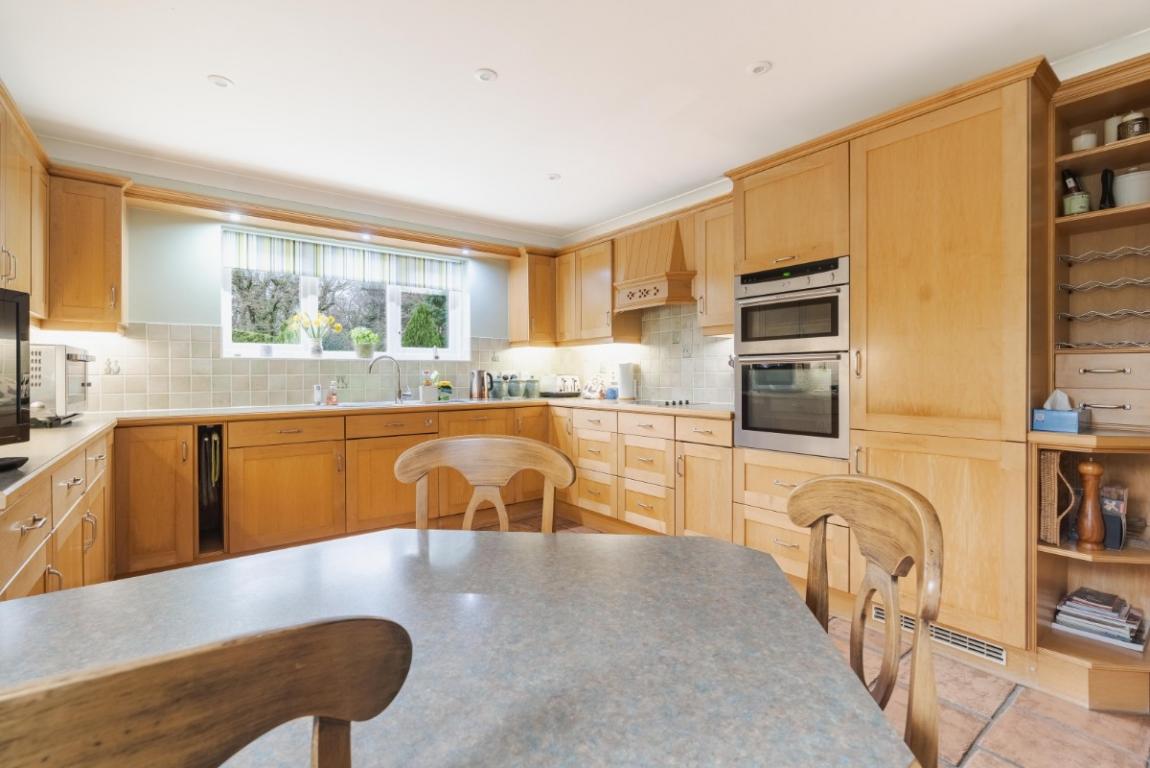 Image: 9 Queens Copse Lane Wimborne Dorset Holtwood