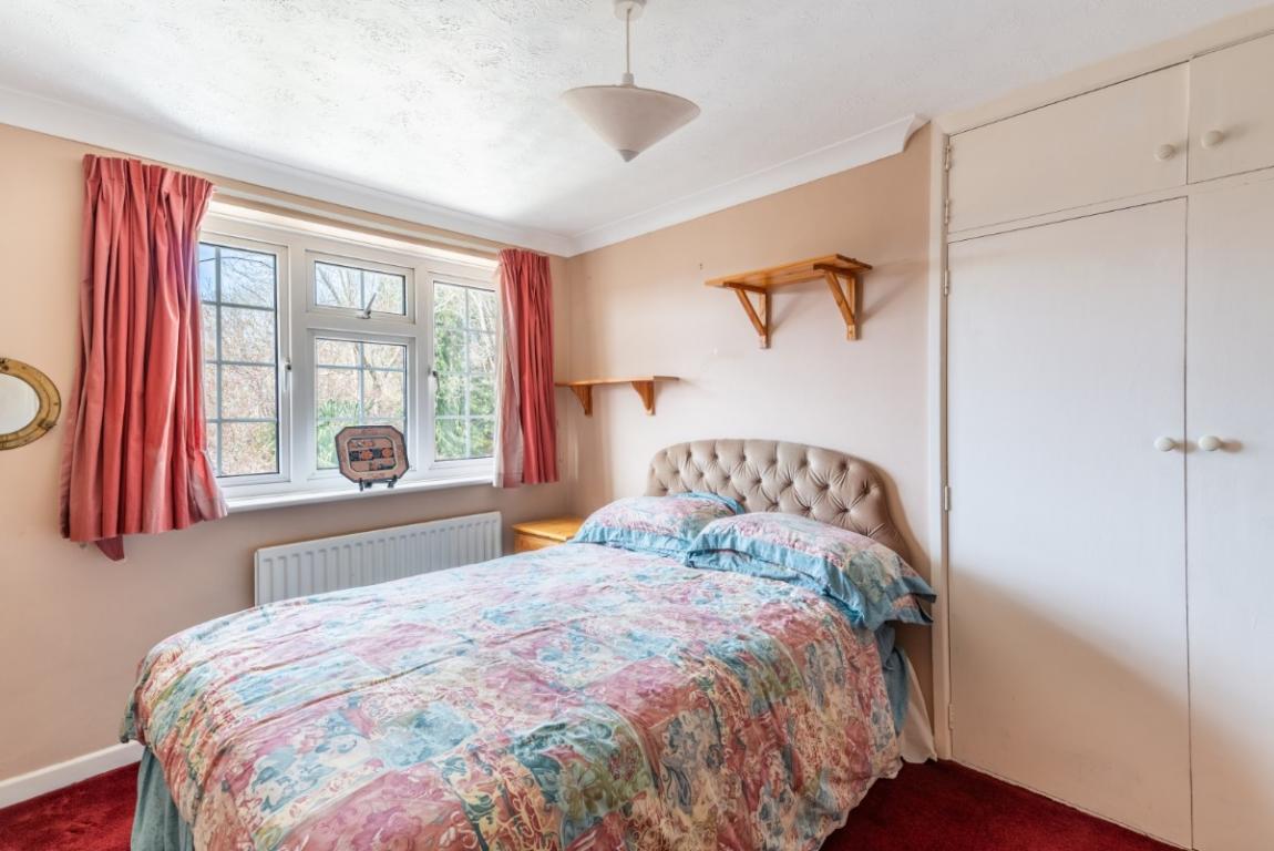 Image: 16 Pine Tree Close Wimborne Dorset Wimborne