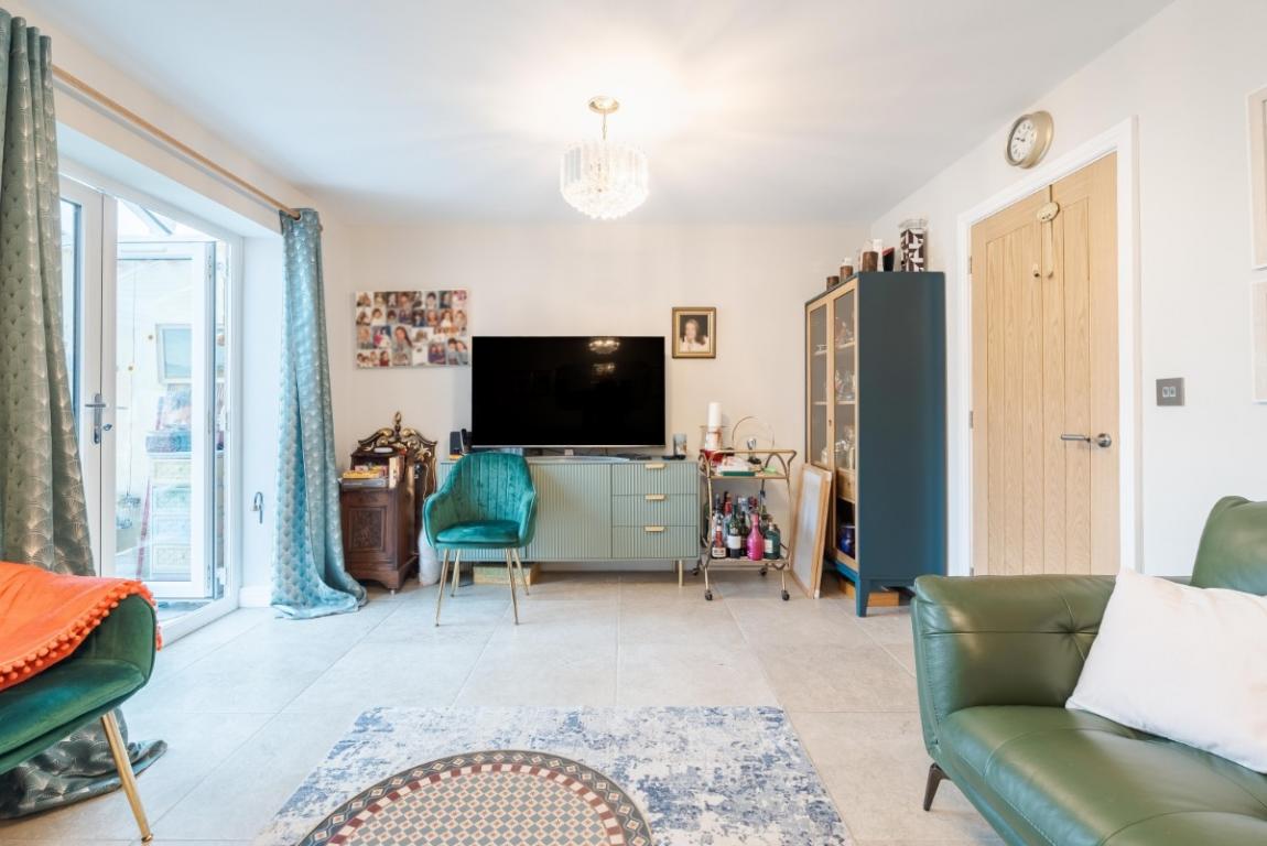 Image: 4 Saxondale Gardens Wimborne Dorset Wimborne