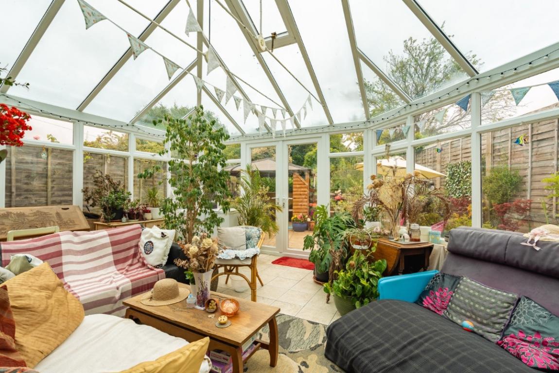 Image: 3 Leigh Lane Wimborne Dorset Wimborne