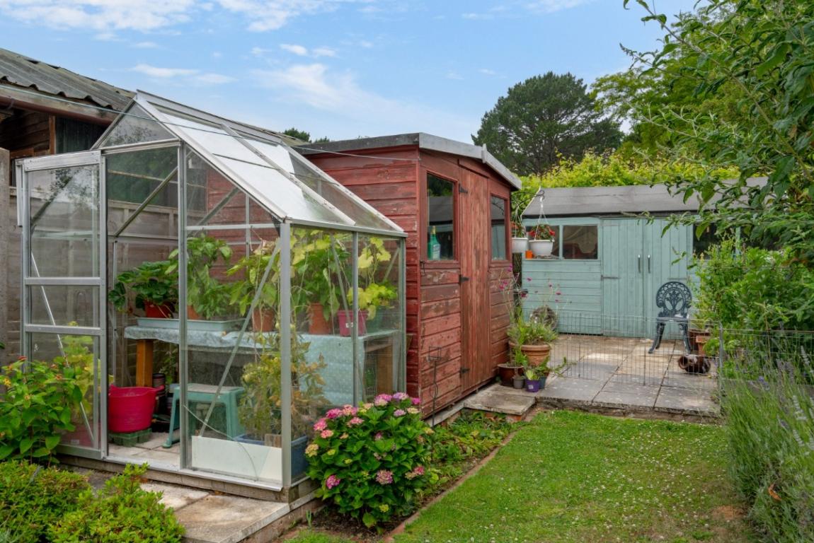 Image: 24 Leigh Lane Wimborne Dorset Wimborne