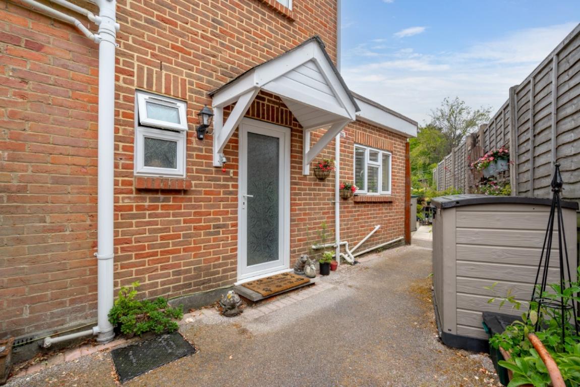 Image: 31 Leigh Lane Wimborne Dorset Wimborne