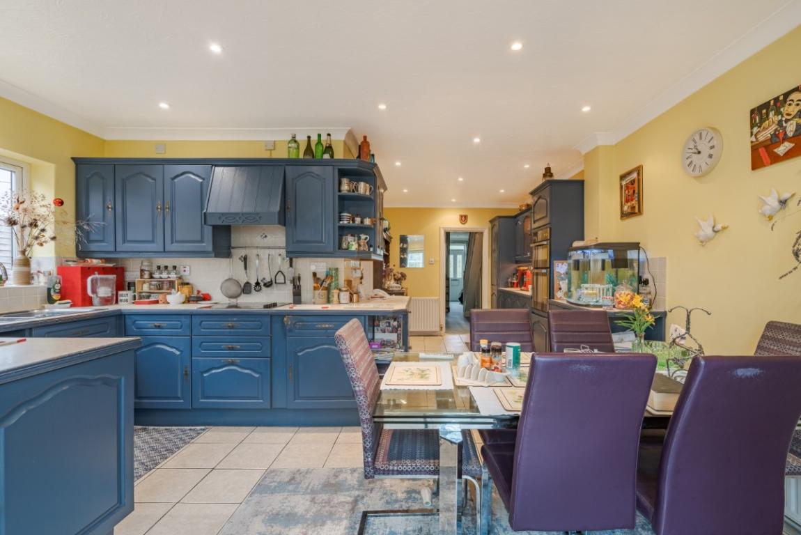 Image: 5 Leigh Lane Wimborne Dorset Wimborne