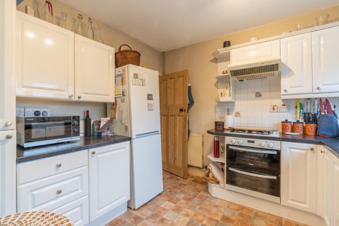 Image: 9 Hayes Lane Wimborne Dorset Colehill