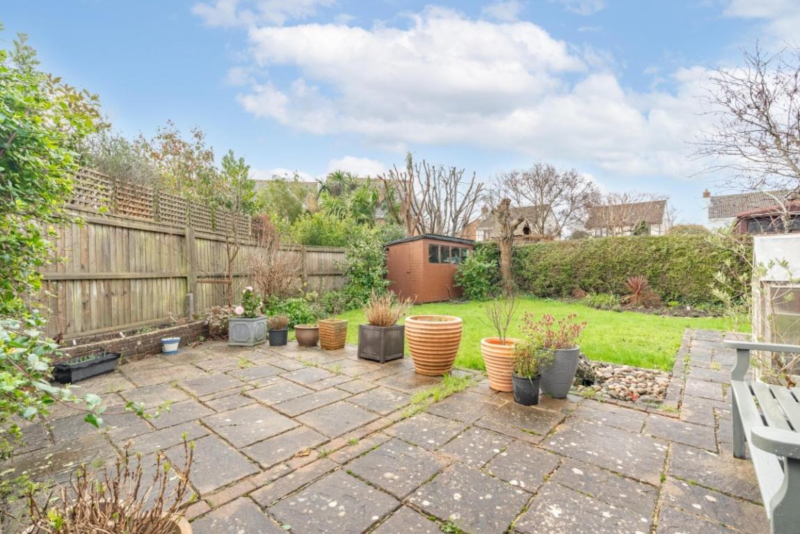 Image: 2 Charborough Close Poole Dorset Lytchett Matravers