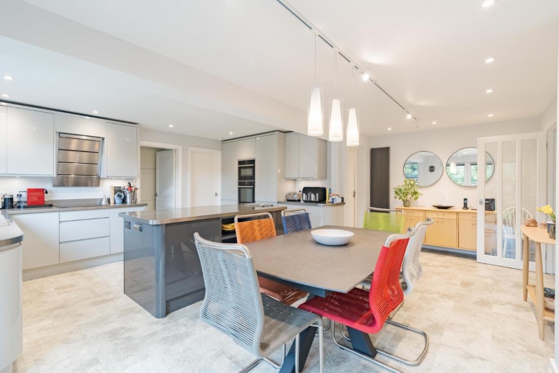 Image: 5 Charborough Close Poole Dorset Lytchett Matravers