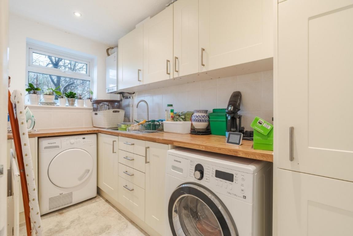 Image: 12 Charborough Close Poole Dorset Lytchett Matravers