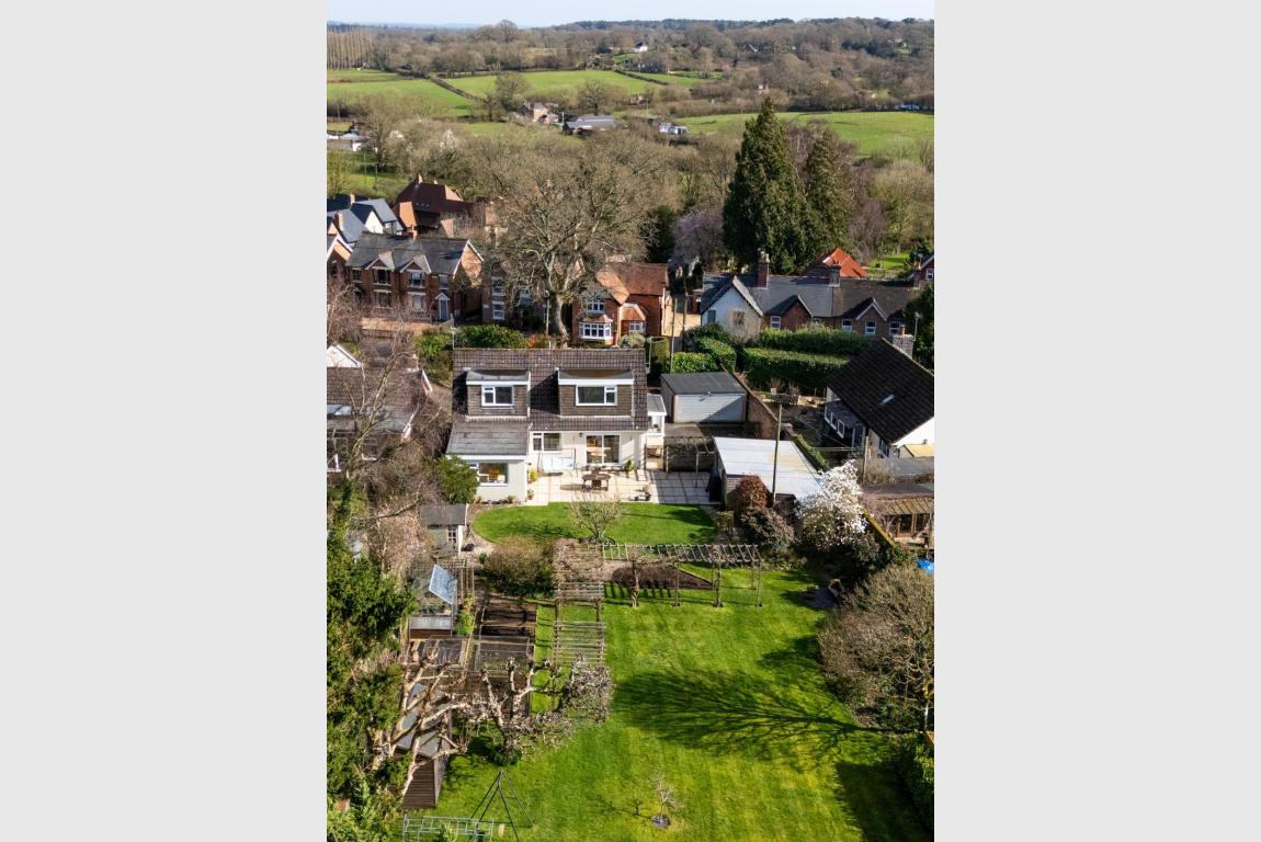 Image: 27 Furzehill Wimborne Dorset Furzehill