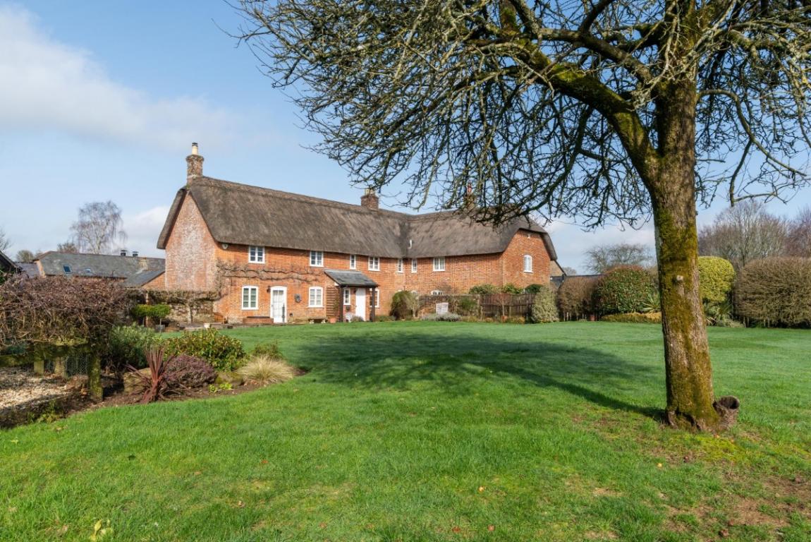 Image: 32 Westworth Farm Wimborne Dorset Edmondsham