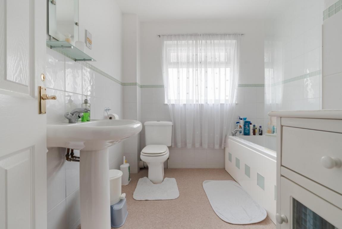 Image: 15 Lonnen Road Wimborne Dorset Colehill