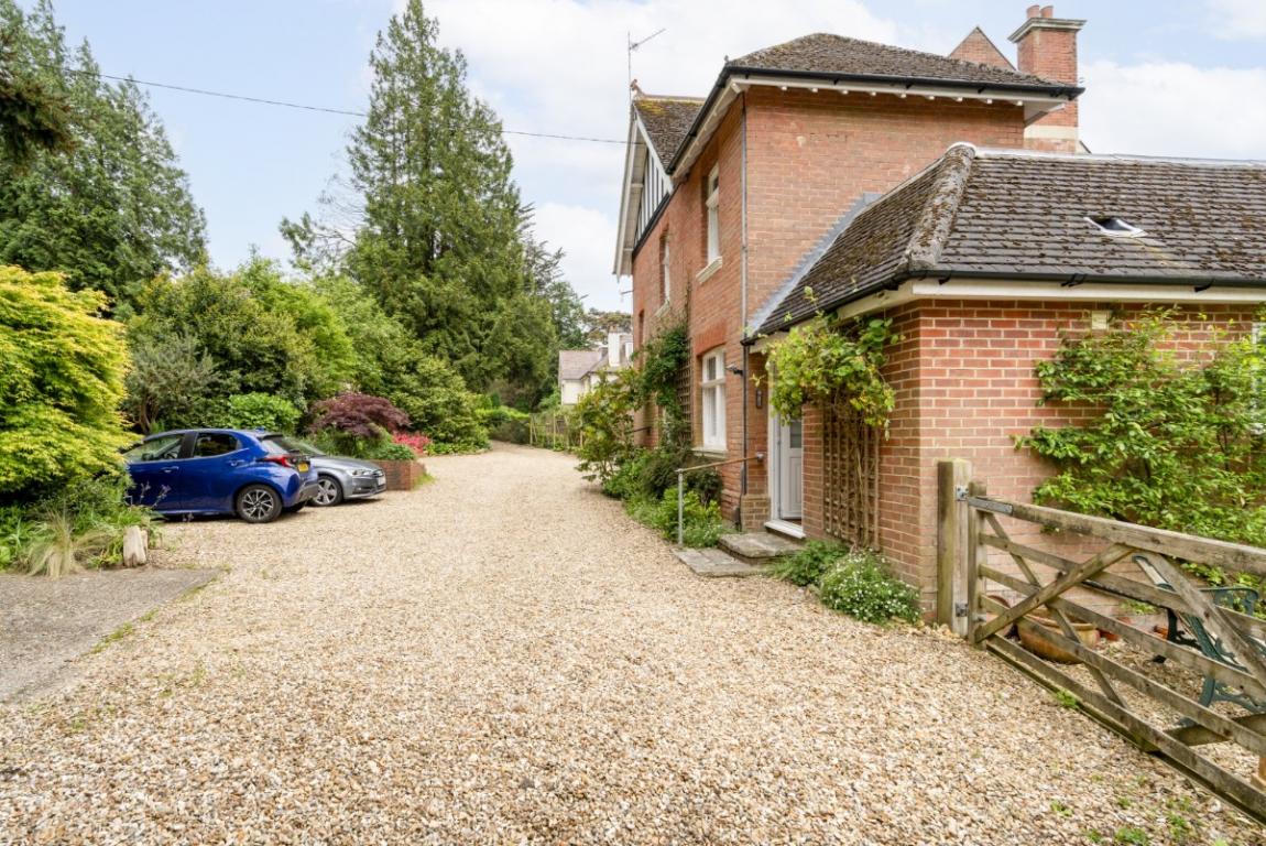 Image: 52 Lower Golf Links Road Broadstone Dorset Broadstone
