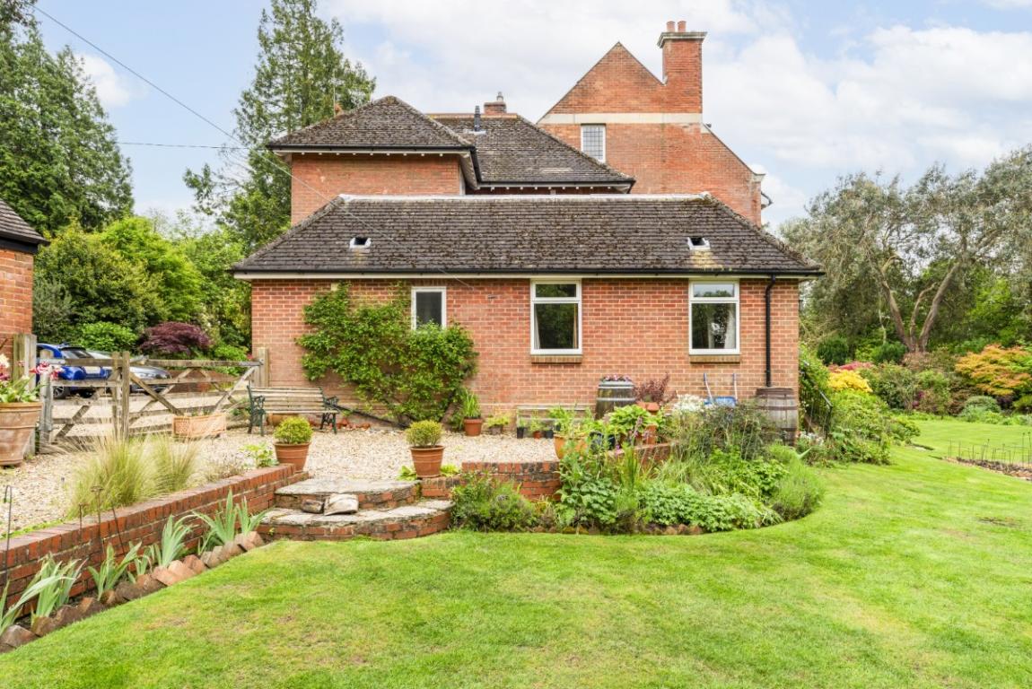 Image: 45 Lower Golf Links Road Broadstone Dorset Broadstone