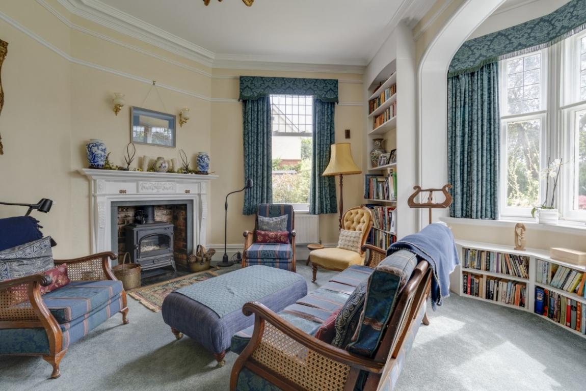 Image: 3 Lower Golf Links Road Broadstone Dorset Broadstone